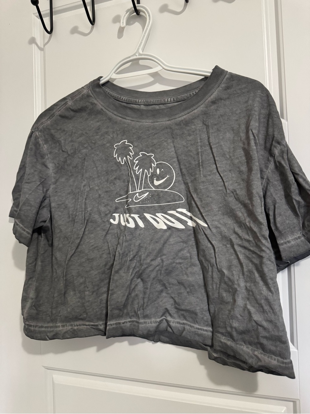 Nike Gray Short-Sleeve 'Just Do It' Graphic Tee
